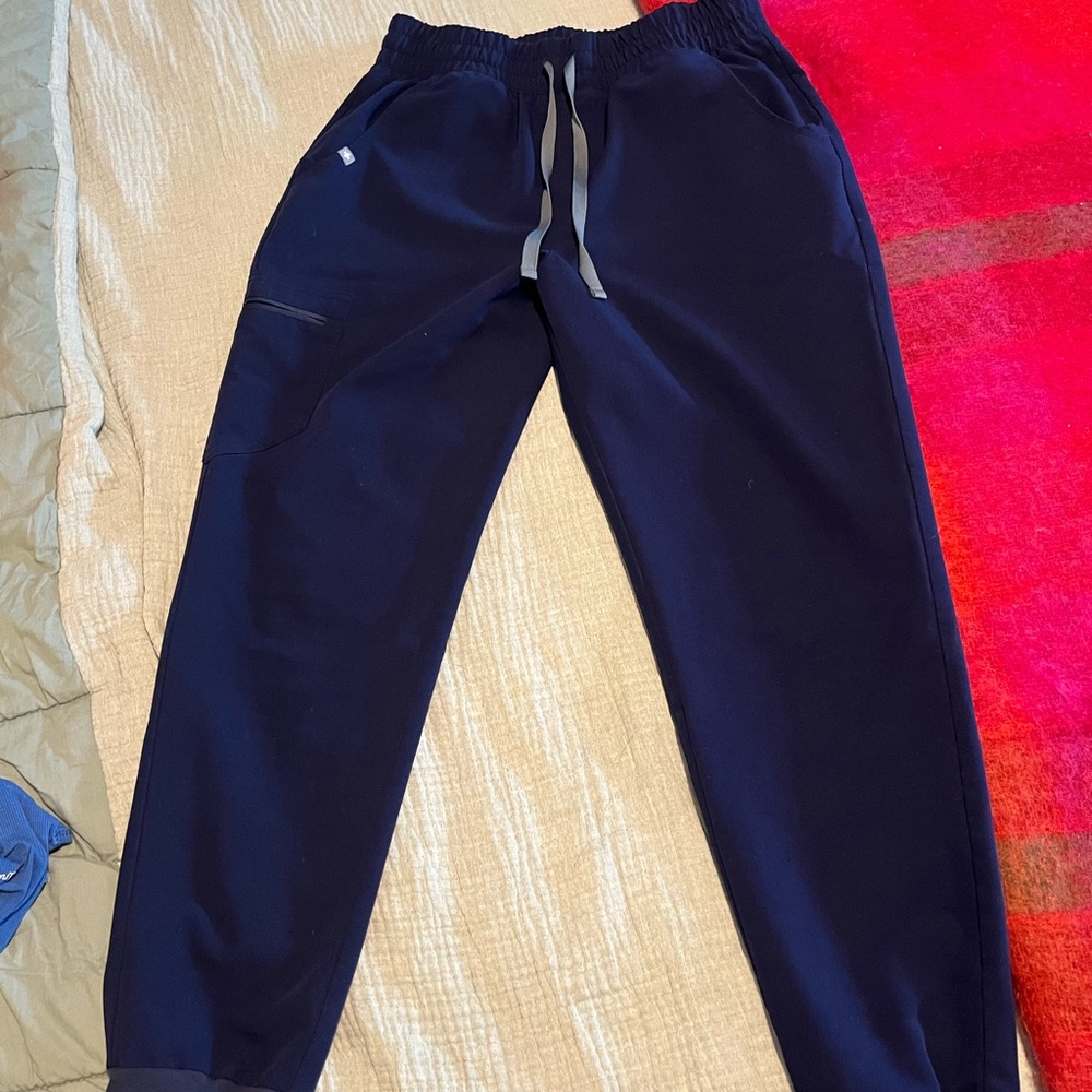 Figs joggers